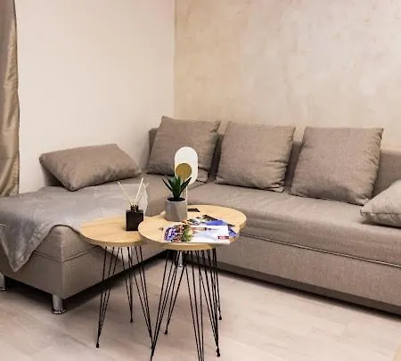 Center Cozy *